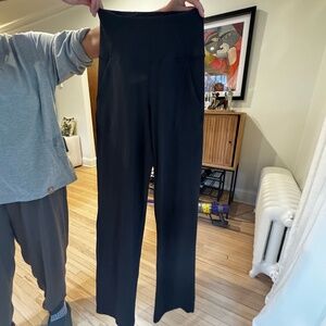 Lululemon Black Flared Pants !